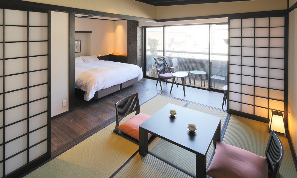 Urushi suite room with doubled bed in Kyomachiya Ryokan Sakura