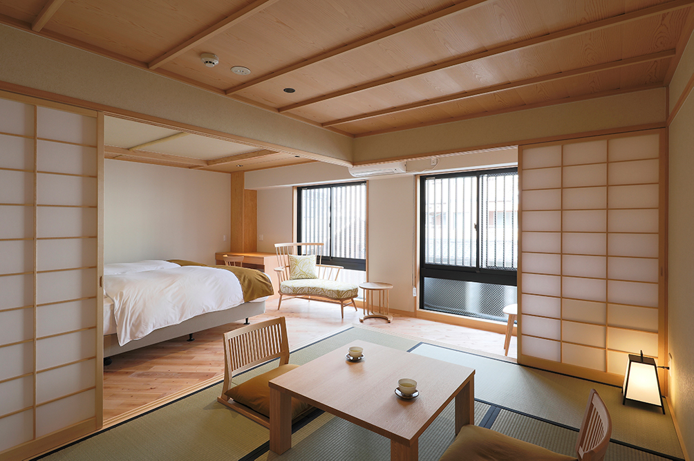 Hotels in Tokyo, Ryokan and guesthouses