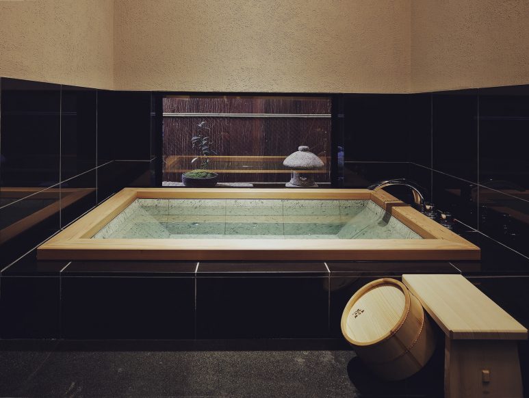 Kyoto Private Bath Experience in Ryokan