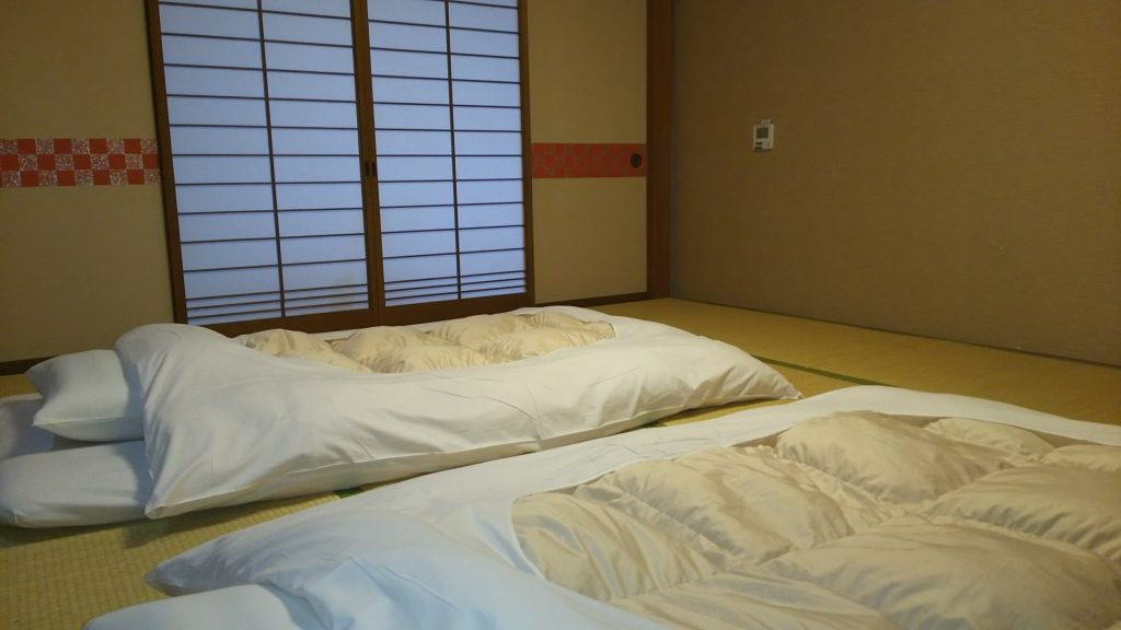 Paradoks lide Åben Sleeping on a Futon | Exploring the benefits on health and design | KYOTO  Inn & Tour