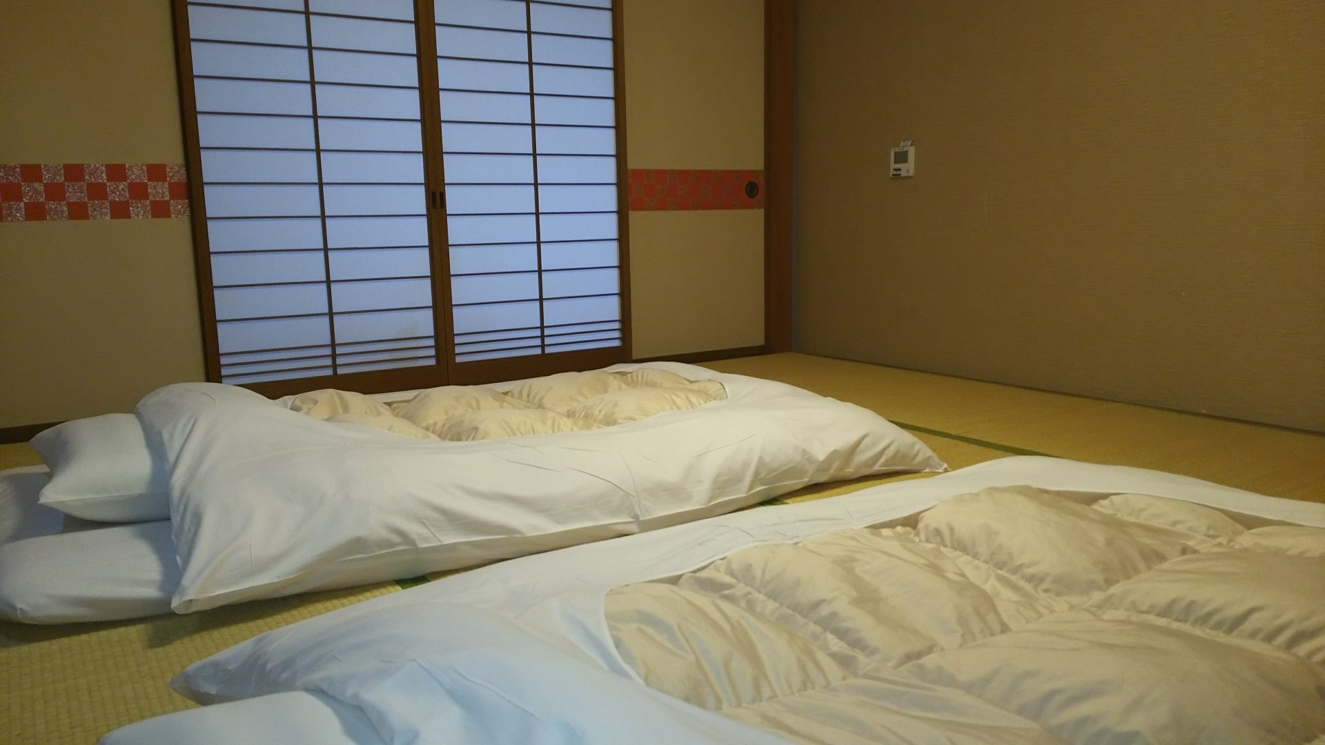 The benefits of sleeping on a futon KYOTO Inn Tour the-benefits-of-sleeping-on-a-futon-kyoto-inn-tour
